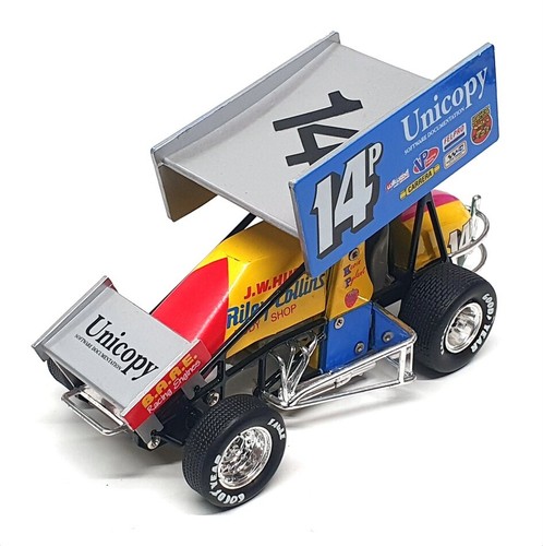 Racing champions scale - racing,