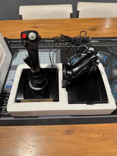 Thrustmaster hotas cougar f16 - thrustmaster,