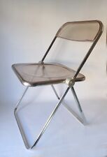 CHAISE PLIANTE EN MÉTAL /