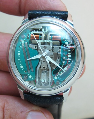 Serviced 214 accutron - serviced,
