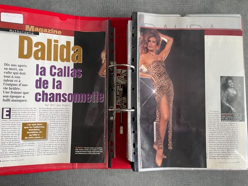 Dalida lot articles de - :,