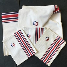 Nappe et 3 Serviettes