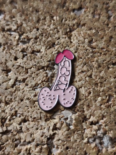 Pin niki saint phalle - pin's,