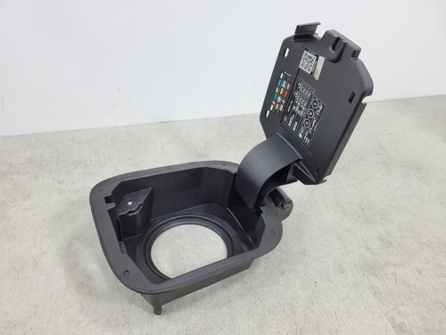 Mercedes benz eqa - , h243