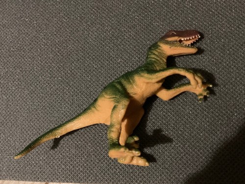Dinosaure velociraptor 2009 - dinosaure,