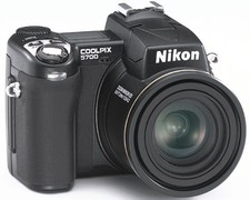 Nikon Coolpix 5700