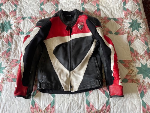 Ducati dainese - ducati,