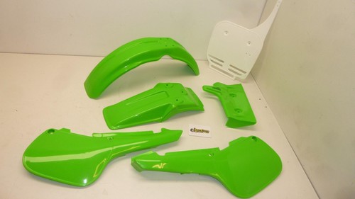 Kit carénage plastique - carénage, en