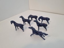 Lot de 6 chevaux miniatures