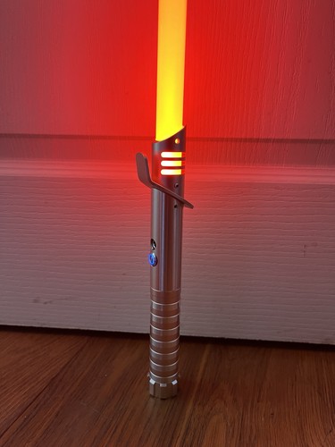 Sabre laser réplique - , poignée