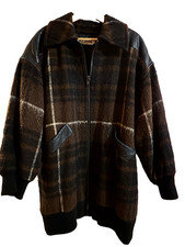 GUY LAROCHE  manteau oversize