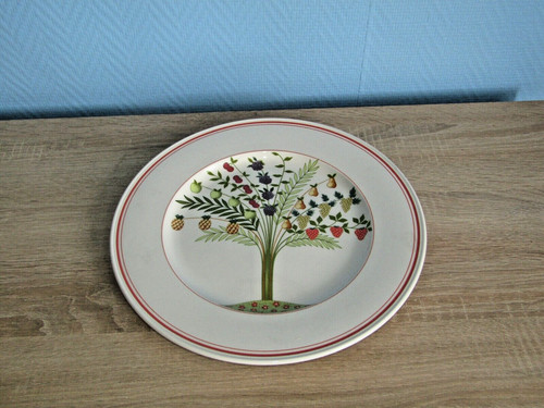 Villeroy and boch round dish - and,