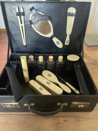 Valise toilette ancienne en - toilette,