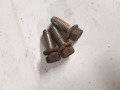 Vis fixation moteur - vis,