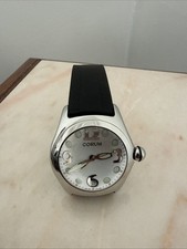 montre à quartz homme CORUM
