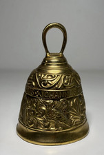 Cloche en bronze décorée et