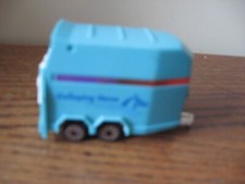miniature van pour chevaux
