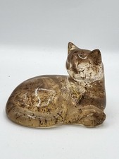 Statuette chat couché résine