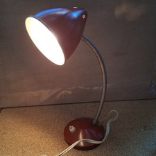 vintage red desk lamp (flexible)