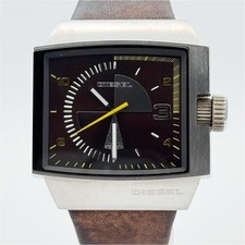 Montre analogique à quartz
