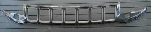 Calandre pièces jeep grand - calandre,