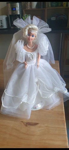 Barbie mariée vintage