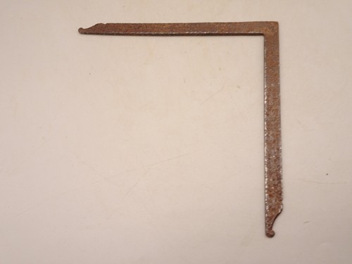 Petite équerre maçon - petite,