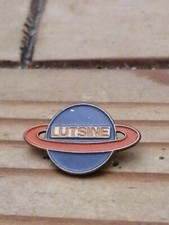 "Pin's Pins Pin Enamel 1 Society Skin Care Body "LUTSINE" 