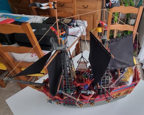 Magnifique bateau pirate
