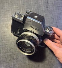 Nikon F "FTN" Photomic avec un