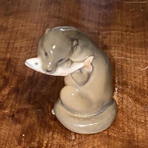 Royal copenhagen statuette - royal,