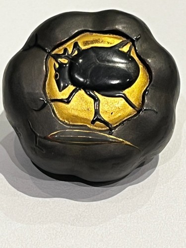 Netsuke grès scarabé en - grès,