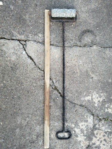 Old tool outil - tool,