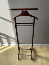 Ancien Valet De Chambre,signé FRATELLI REGUITTI,made In Italie,bois,à Roulettes 