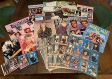 Beverly Hills 90210 Collectibles Lot Magazines/calendars/cards/ Posters/clipping
