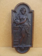 Allégorie Ancien bas relief en bois durci ébonite d'époque Napoléon III