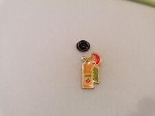 SALADETTE ORANGINA ORANGE FRUIT JUICE JUICED PIN BADGE