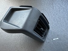 Nissan Patrol Y60 GR RD28T 1989 SIDE LEFT VENT GRILLE 6876001J11