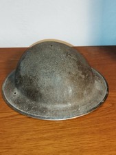 ancien casque militaire anglais