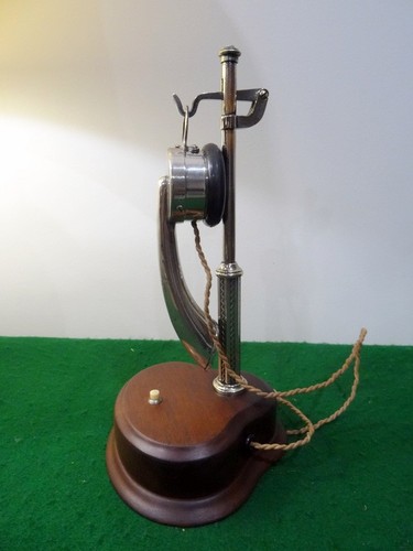 Superbe ancien telephone - ancien,