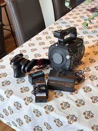 Sony pxw fs7 - sony, chargeur
