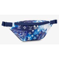 Louis Vuitton Discovery Bumbag