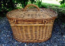 Ancien et beau panier osier ,pique-nique , transport lapin , chat