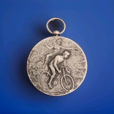 Ancienne Médaille Course De Velo Datée 1904  Bronze Argenté Collection Cyclisme 