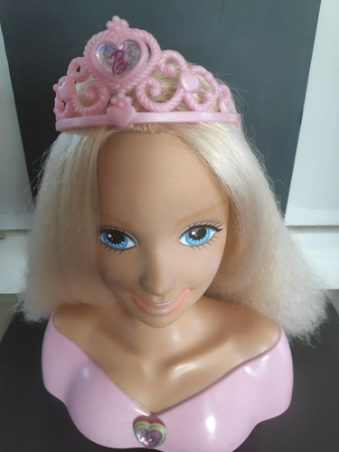 Barbie tête coiffer - tête,
