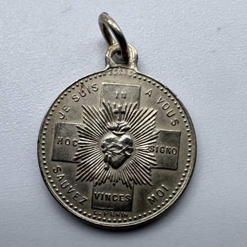 Médaille religieuse ancienne