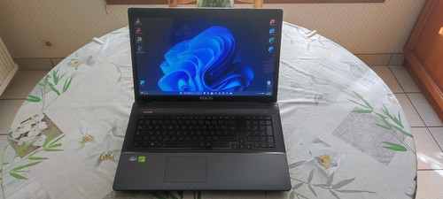 Asus r900v core - , 18.4’’