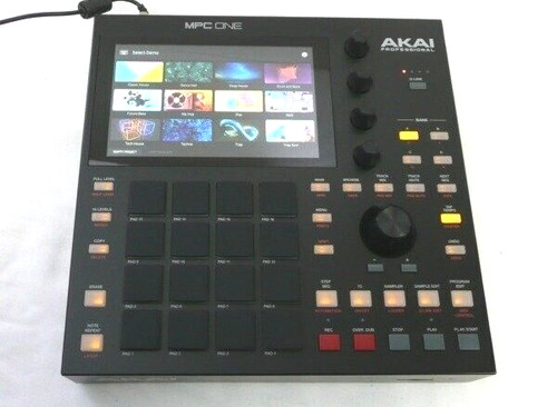 Akai professional mpc one - akai,