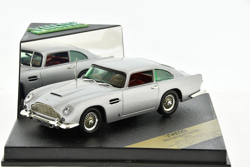 Aston martin db5 silver - aston,