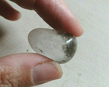 Pierre roulée Lodolite quartz " Pierre des chamans" 7,27 g / 25 mm BRESIL